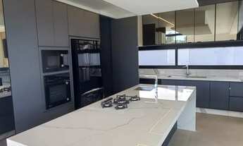 Imagem 7: Sobrado para venda com 498 metros quadrados com 4 quartos