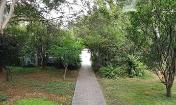 Imagem 3: Terreno de 500m2 no Alto da Boa Vista, zona sul de São Paulo, com duas edículas que totali