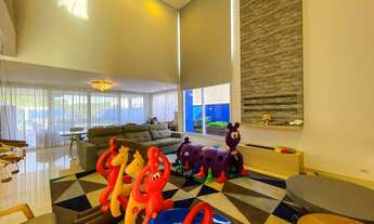 Imagem 7: Casa em Condomínio para Venda em Santana de Parnaíba, Tamboré, 5 dormitórios, 5 suítes, 8