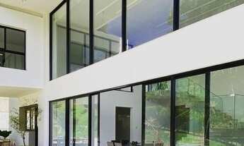 Imagem 2: ALDEIA DO VALE - SOBRADO DESLUMBRANTE, SÃO 3.000m² DE ÁREA TOTAL, COM 830m² PRIVATIVOS