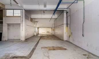 Imagem 6: PORTO ALEGRE - Prédio Inteiro - Floresta