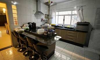 Imagem 7: Sobrado para venda possui 158 metros quadrados com 3 quartos em Jardim Santa Clara - Guaru