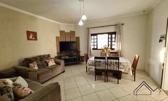 Imagem 2: Casa para Venda em Taubaté, Residencial Novo Horizonte, 3 dormitórios, 1 suíte, 2 banheiro