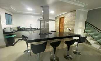 Imagem 2: Belíssima Casa em Condomínio com 4 Quartos a Venda - Araruama/R