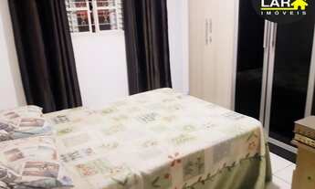 Imagem 7: Casa recém reformada com Espaço Gourmet e depósito privativo Ref.:0041