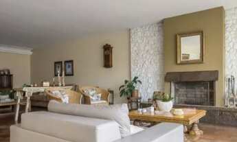 Imagem: Casa à venda com 360m², 4 quartos e 3