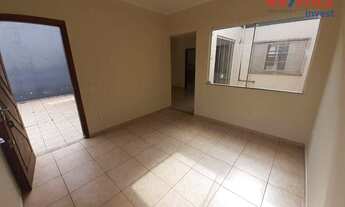 Imagem 3: Casa com 3 dormitórios para alugar, 150 m² por R$ 1.900,00/mês - Jardim Flamboyant - Botuc
