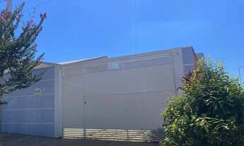 Imagem 1: INDAIATUBA - Casa Padrão - JARDIM RESIDENCIAL VENEZA