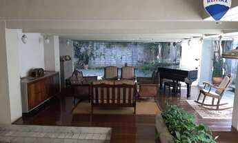 Imagem 2: Condomínio Tranquilo! Excelente potêncial para atualização!