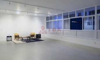 Imagem 1: Apartamento para venda com188m² e 3 quartos em Cerqueira César