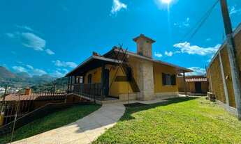 Imagem: Casa à venda em Teresópolis no bairro