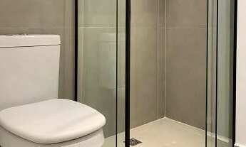 Imagem 10: O apartamento duplex, completamente reformado (sem uso após a reforma) está localizado a u