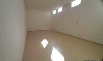 Imagem 3: Excelente sala comercial à 250m do terminal central