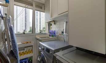 Imagem 2: Apartamento para venda tem 97 metros quadrados com 2 quartos em Panamby