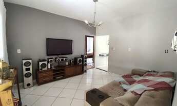 Imagem 2: Franciele, Bela casa( Venda nova