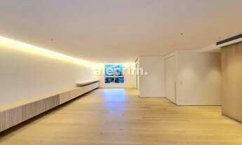 Imagem 2: Apartamento reformado a passos do Parque do Povo