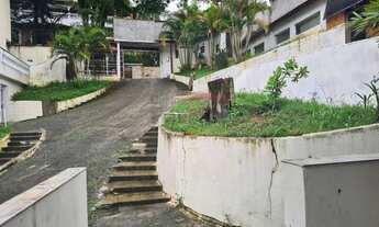 Imagem: Sobrado condomínio Pé da Serra da Cantareira