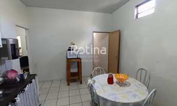 Imagem 7: Casa à venda, 3 quartos, 3 vagas, Luizote de Freitas - Uberlândia/MG - R$ 205.000,00