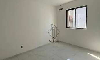 Imagem 4: Apartamento térreo com área privativa em L nas proximidades de supermercados, restaurantes