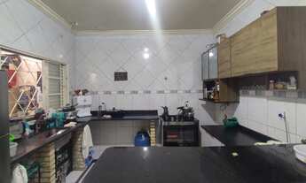 Imagem 4: Ótima Casa de 3 Quartos c/ 2 Suites, 2 Vagas, Sauna, Espaço Goumert e Churrasqueira