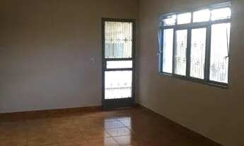 Imagem 2: QNG 16 - Casa com 3 dormitórios para alugar, 100 m² por R$ 2.200/mês - Taguatinga Norte