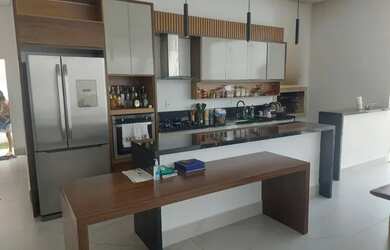 Imagem 9: Vendo Casa Térrea no Condomínio Residencial Mediterrâneo tem 350m² com 3 Qtos na Ponta Neg