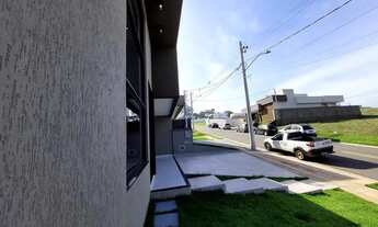 Imagem 2: Casa em Condomínio para Venda em Senador Canedo, Jardins Bolonha, 3 dormitórios, 3 suítes