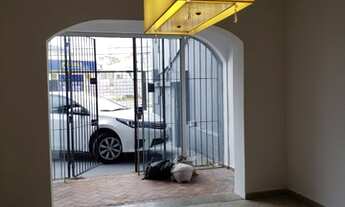 Imagem 7: Casa Comercial em ótima localização na Av Itavuvu. Espaçosa, ideal para vários tipos de co