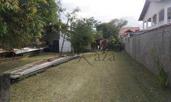 Imagem 5: Casa na beira da Rodovia para venda com 840 metros quadrados com 4 quartos e 2 Casas