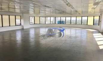 Imagem 3: Conjunto em Pinheiros com 383,50m² em vão livre 10 vagas