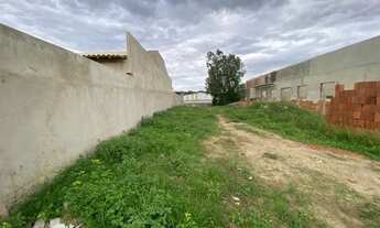 Imagem: Terreno com escritura Grande e bem localizado