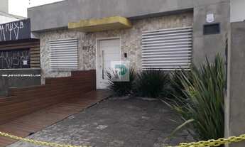 Imagem 1: Casa Comercial para Venda em Mogi das Cruzes, Centro, 1 dormitório, 2 banheiros, 1 vaga
