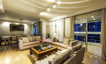 Imagem 4: Lindo Apartamento para aluguel tem 250m² com 4 suítes - Panamby SP