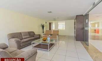 Imagem: LINDO TRIPLEX NO FAROL