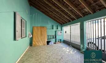 Imagem 2: Térrea para venda tem 130 metros quadrados com 2 quartos