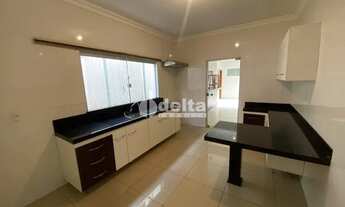 Imagem 6: Casa para aluguel, 3 quartos, 1 suíte, 2 vagas, Santa Rosa - Uberlândia/MG