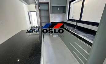 Imagem 4: CASA COM 03 SUITES PLENAS, PISCINA, MOBILIADA, ALTO PADRÃO NO MOINHO DOS VENTOS PROXIMO AO