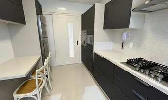 Imagem 6: Apartamento de Alto padrão Finamente Mobiliado para Locação Anual