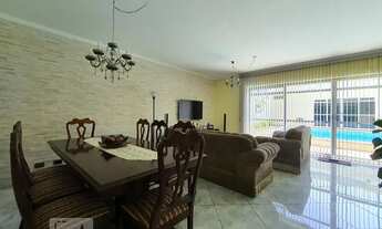 Imagem: Casa à Venda - Bosque da Saúde, 3 Quartos