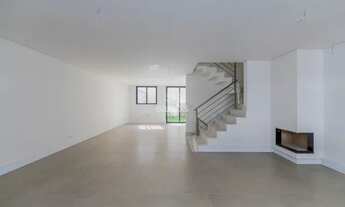 Imagem 5: Sobrado à venda com 3 suítes no bairro Santo Inácio em Curitiba