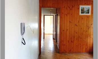 Imagem 2: Apartamento 2 dormitórios living 2 ambientes cozinha área de serviço independente, próximo