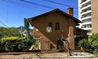 Imagem 4: Casa de 3 dormitórios, com ótima localização no bairro Nossa Senhora de Lourdes
