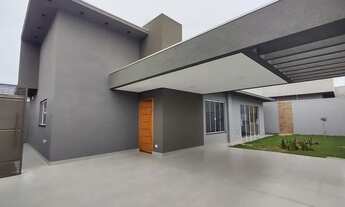 Imagem 3: Linda casa térrea de esquina