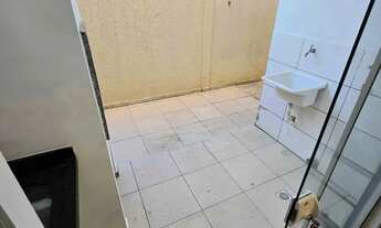 Imagem 7: Apartamento semi mobiliado com 2 dormitórios e 1 vaga no Santa Regina em Camboriú/SC