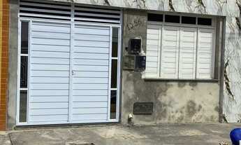 Imagem 5: Casa aconchegante com 3 quartos (1 suíte), quintal amplo e garagem - Oportunidade!