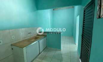 Imagem 3: Casa de colônia disponível para locação no bairro Luizote de Freitas II