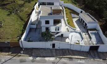 Imagem 5: Casa à venda no Pio XII em Alfredo Vasconcelos com 5 quartos e área de lazer