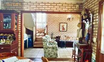 Imagem 3: Casa rústica próxima à praia do Morro das Pedras