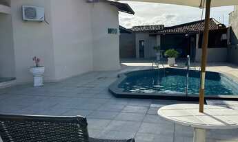 Imagem 3: Linda Casa piscina e Área Verde