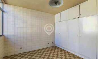 Imagem 2: Casa de rua - / Residencial / Centro